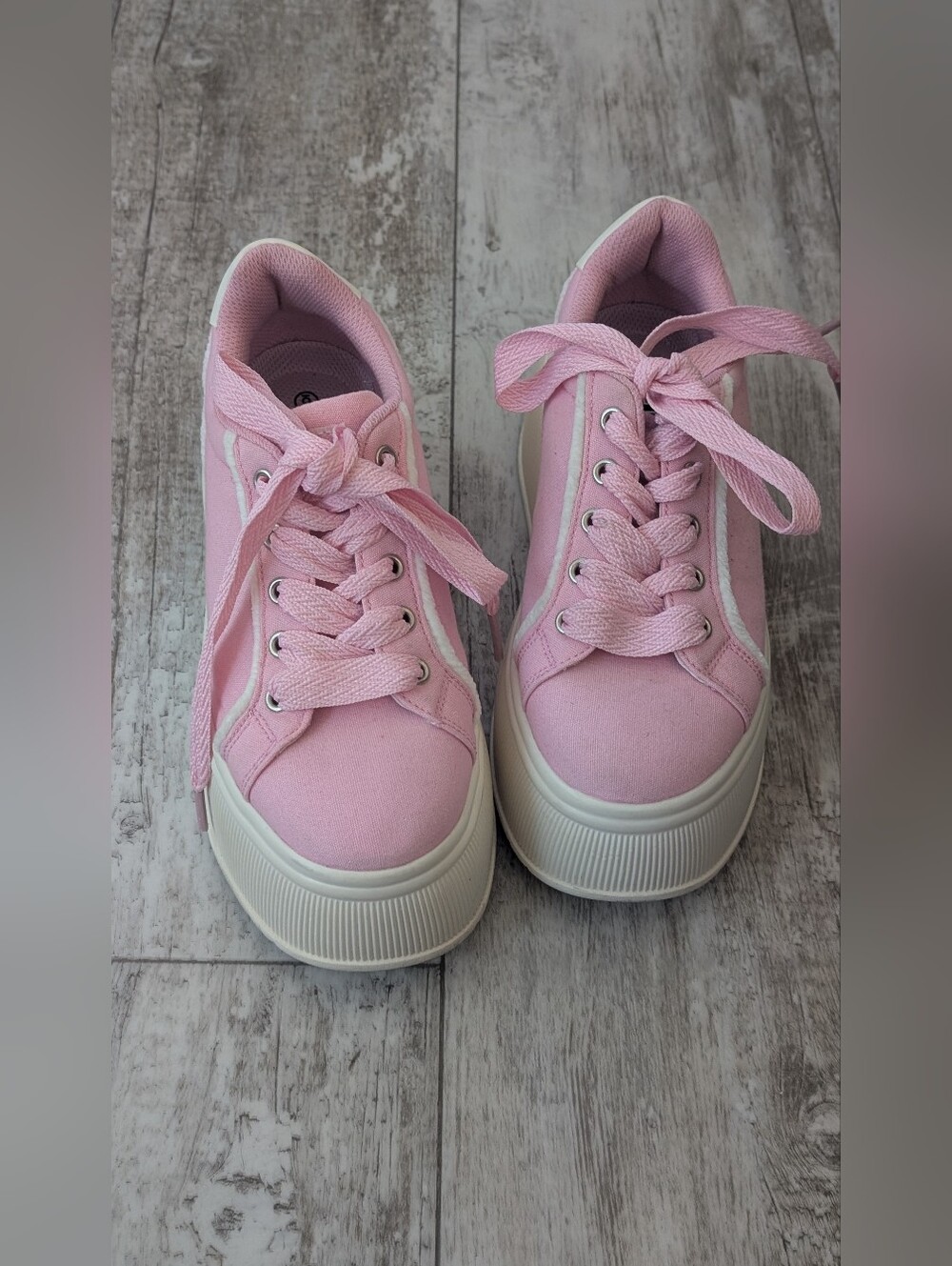 Lucky Step Pink Platform Lace-Up Sneakers for Women Like New - Picture 2 of 12